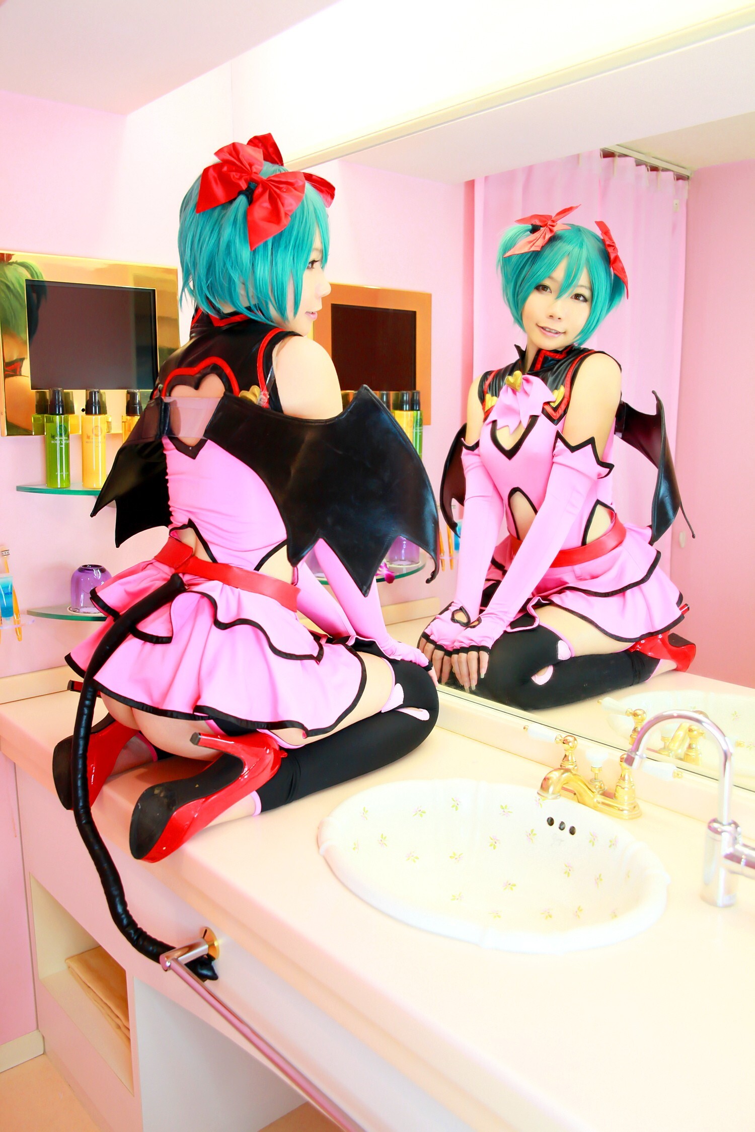 [Cosplay] 2013.04.10 Ultra hot new Vocaloid Set